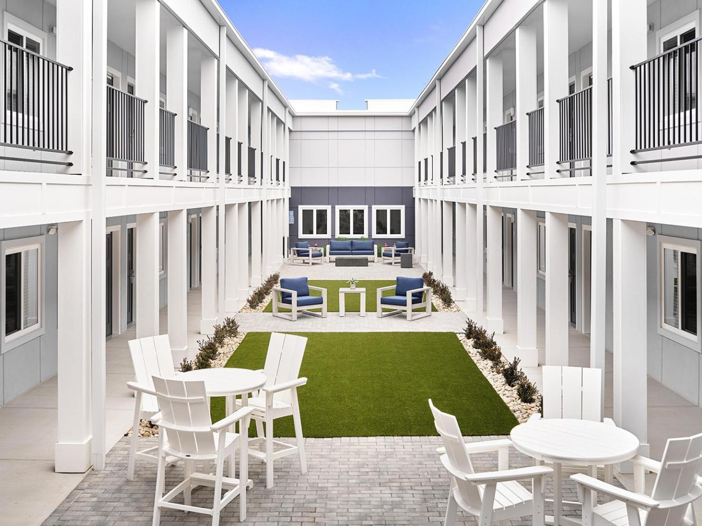 Stayapt Suites โอกาลา ภายนอก รูปภาพ